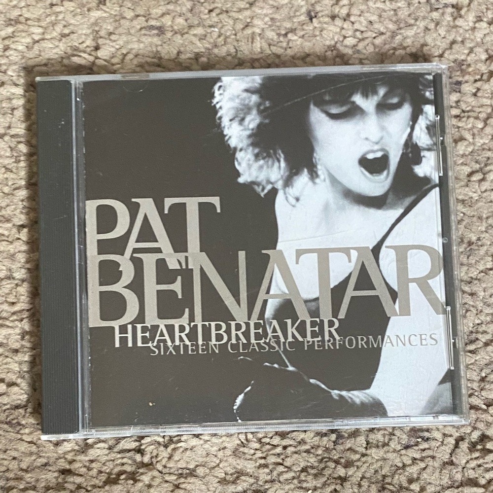 Pat Benatar HeartBreaker Sixteen Classic Performances CD